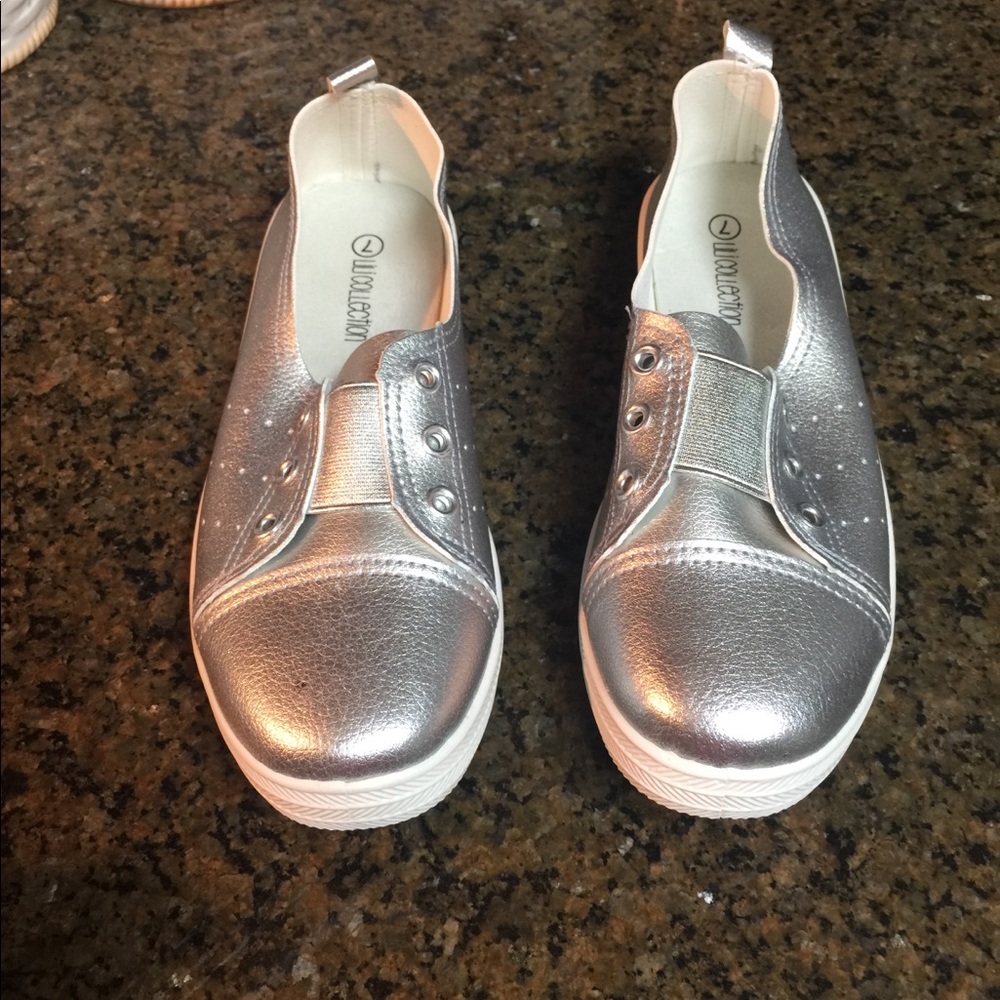 Lili Collection Slip Ons